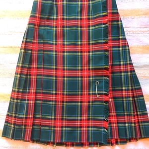 Vintage Princess Mary scottish pleated wool skirt size 10